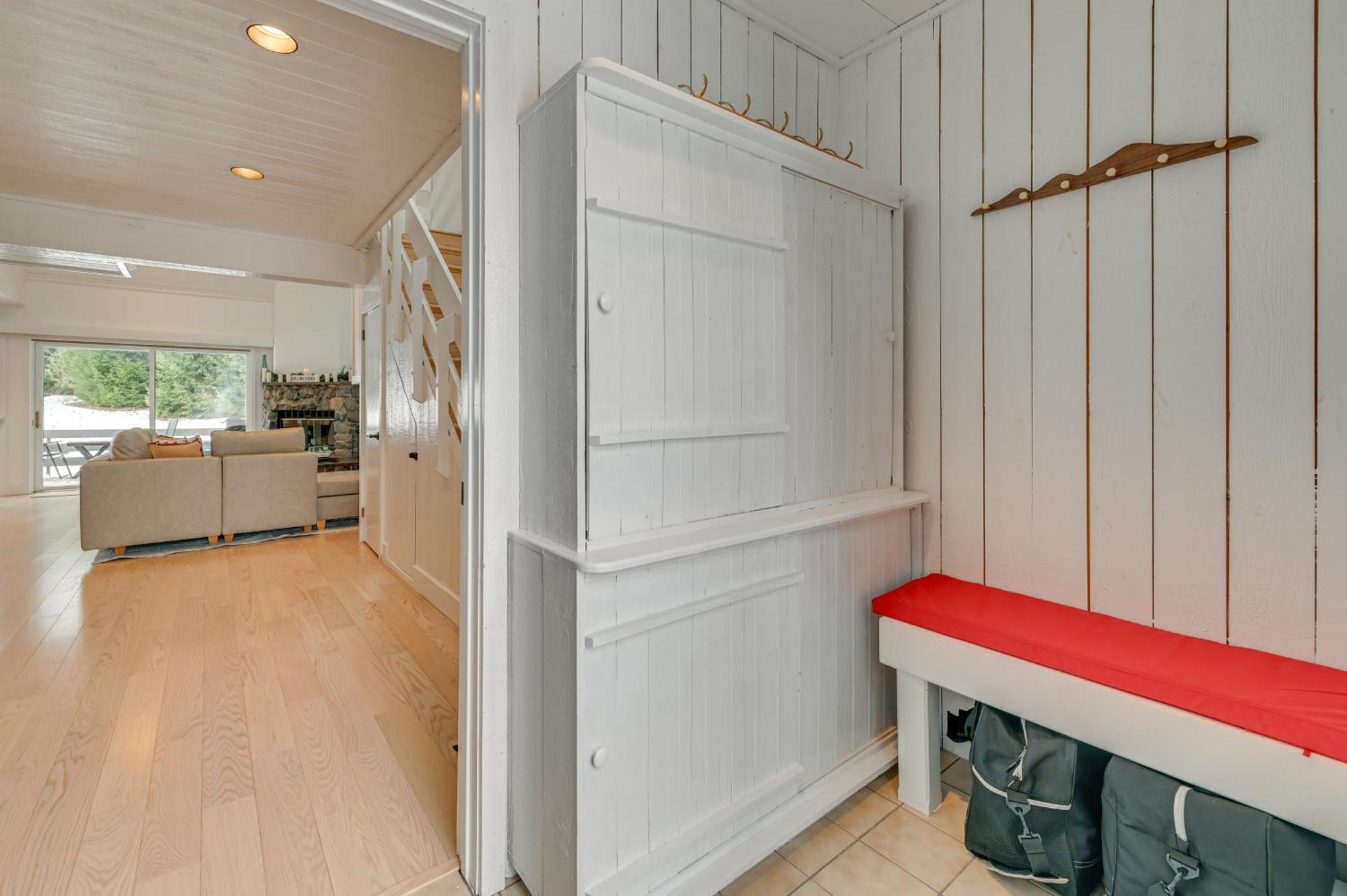 Walk To Ski Lift Family-Friendly Windham Townhome エクステリア 写真