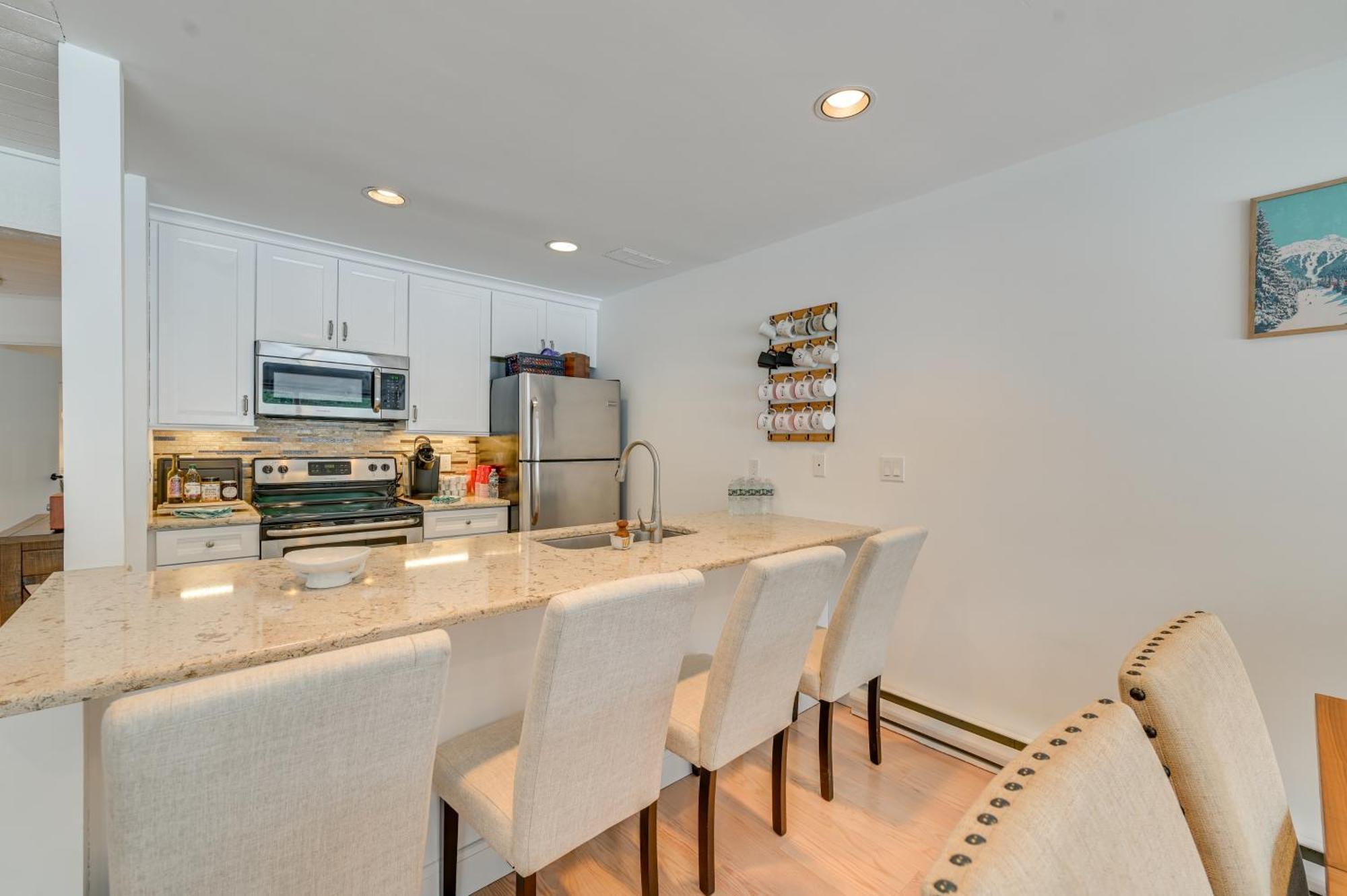 Walk To Ski Lift Family-Friendly Windham Townhome エクステリア 写真